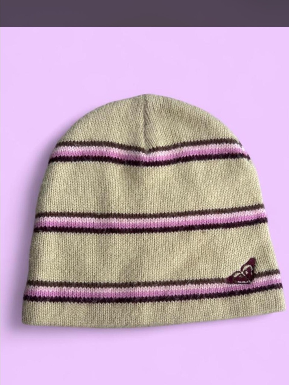Y2K Roxy beanie